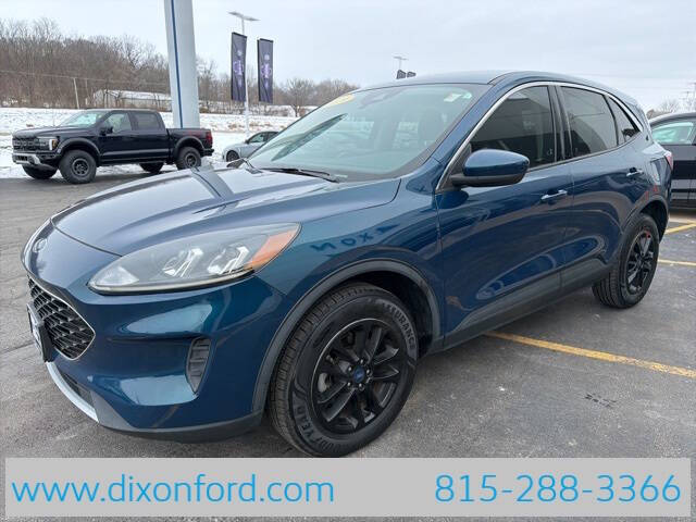 2020 Ford Escape SE