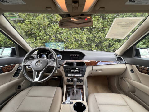 2014 Mercedes-Benz C-Class C 250 Luxury