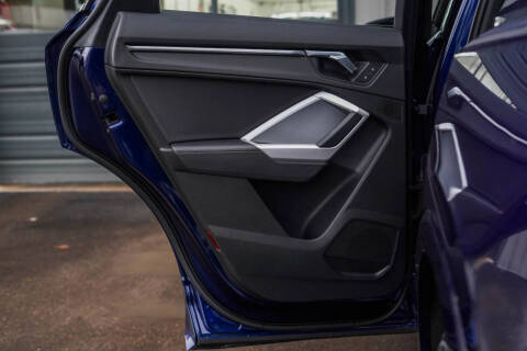 2022 Audi Q3 quattro S line Premium 45 TFSI