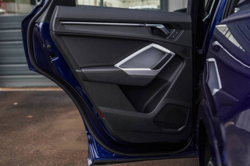 2022 Audi Q3 quattro S line Premium 45 TFSI