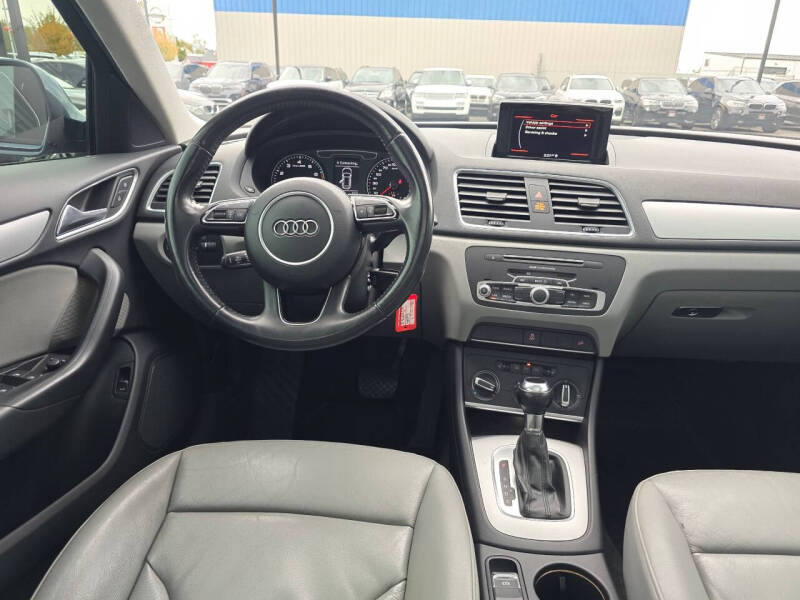 2017 Audi Q3 2.0T Premium