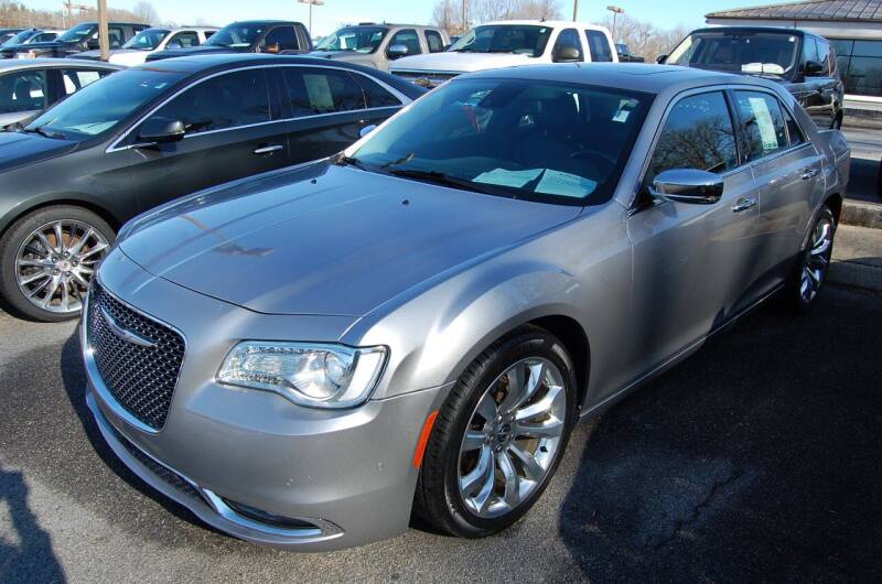 2017 Chrysler 300 for sale at Modern Motors - Thomasville INC in Thomasville NC