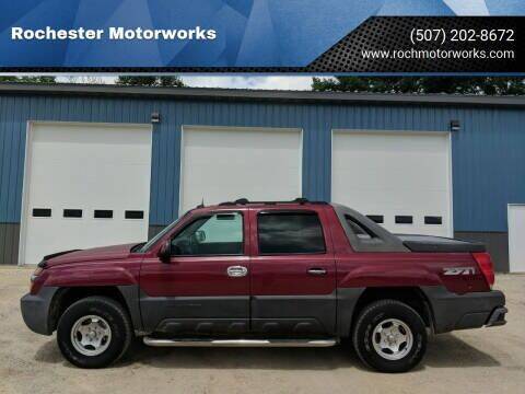 2004 Chevrolet Avalanche for sale at Rochester Motorworks in Rochester MN