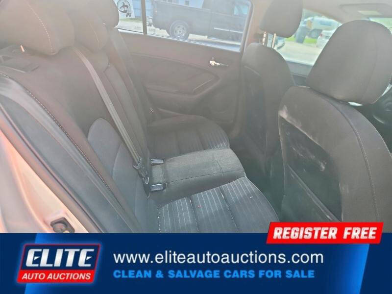 2015 Kia Forte5 EX