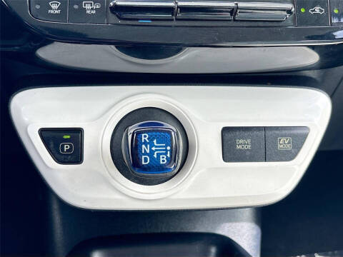 2016 Toyota Prius Two
