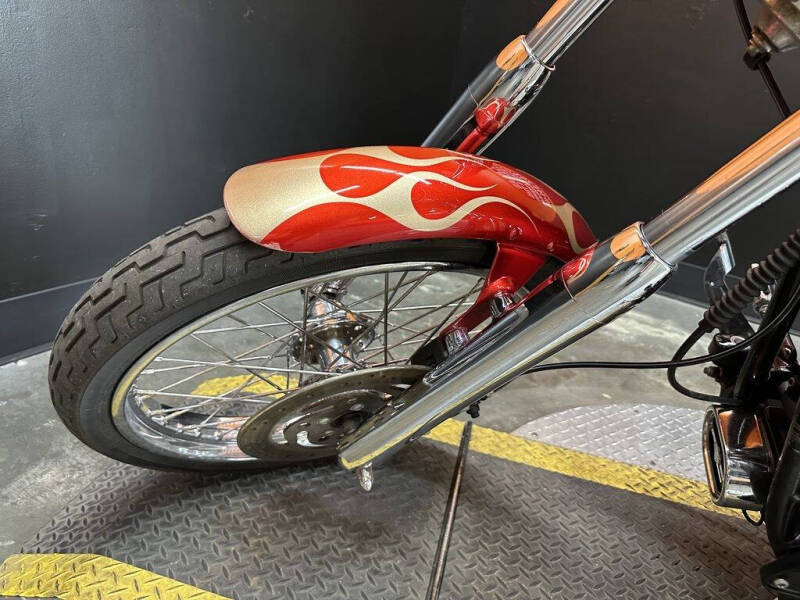 2001 Harley-Davidson® FXSTDI - Softail® Deuce I