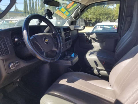 2016 Chevrolet Express 2500