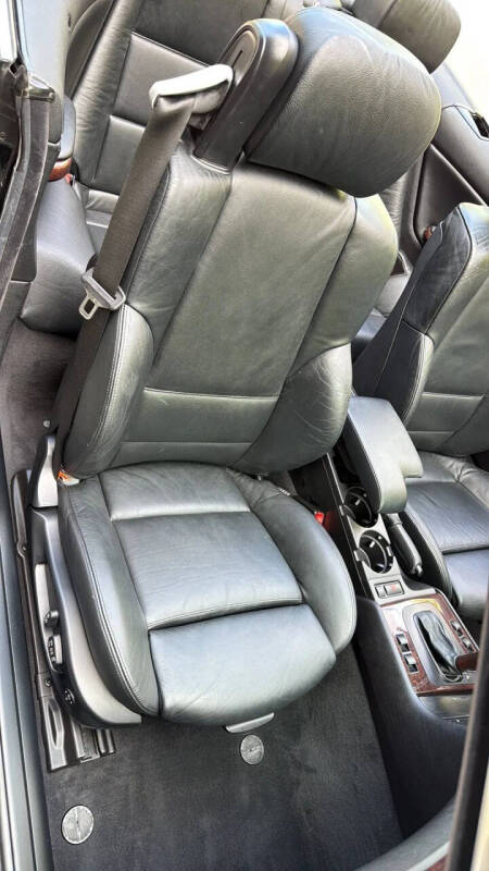 2003 BMW 3 Series 330Ci