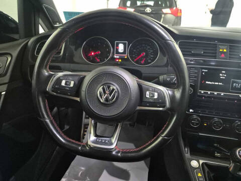 2017 Volkswagen Golf GTI Autobahn