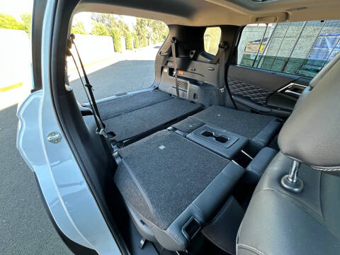 2023 Mitsubishi Outlander PHEV SEL