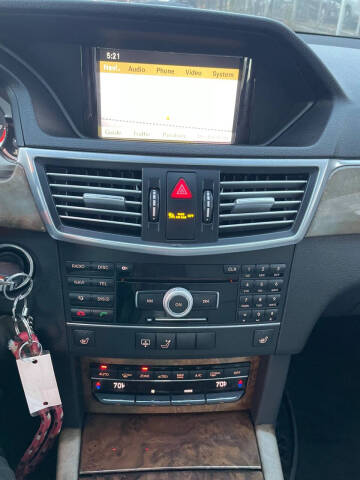 2011 Mercedes-Benz E-Class