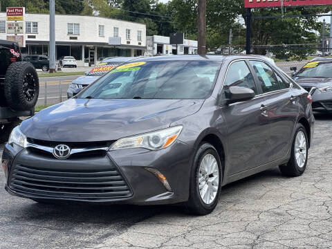 2016 Toyota Camry LE