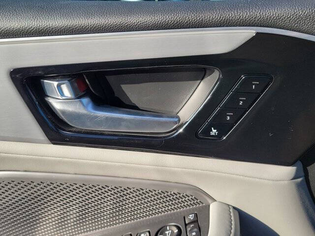 2023 Acura MDX w/Tech