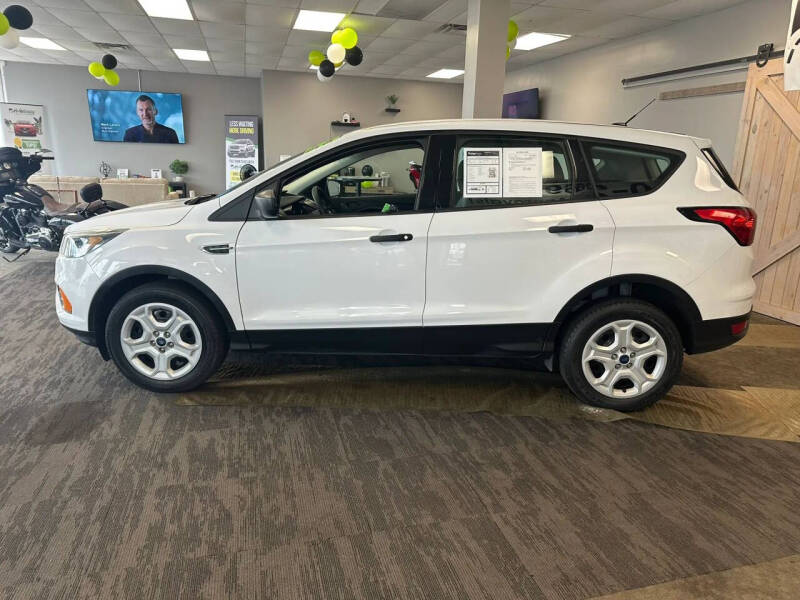 2019 Ford Escape S