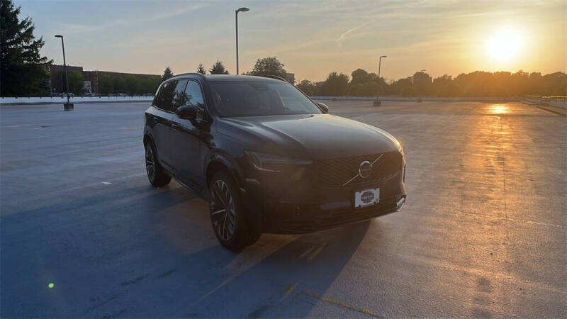 2026 Volvo XC90 B6 Ultra Dark 7P