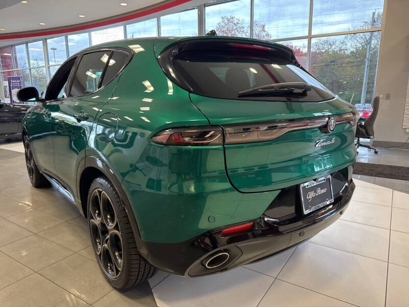 2025 Alfa Romeo Tonale Hybrid Intensa