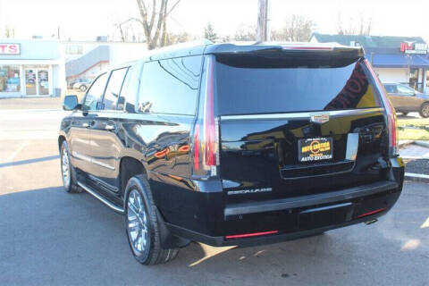 2019 Cadillac Escalade ESV Standard