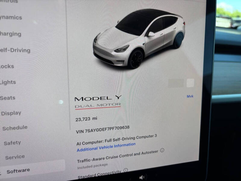 2023 Tesla Model Y Performance