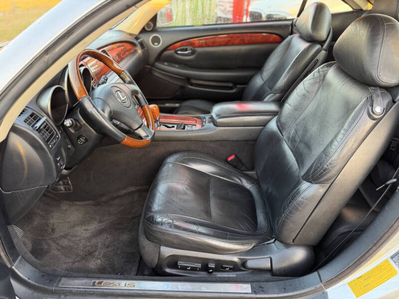2002 Lexus SC 430
