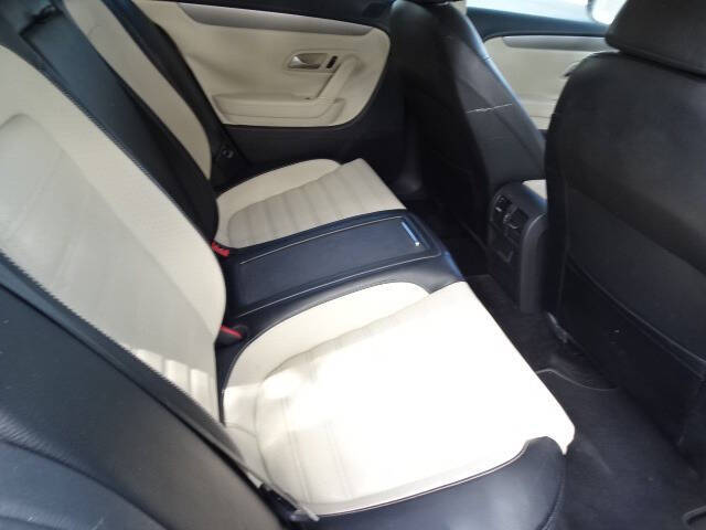 2012 Volkswagen CC R-Line