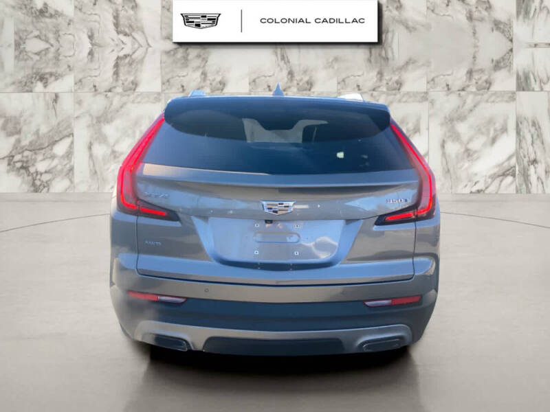 2020 Cadillac XT4 Premium Luxury