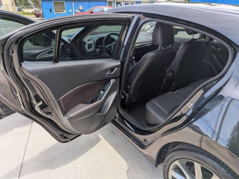 2018 Mazda MAZDA3 Touring