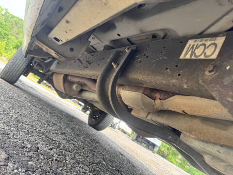 2004 Ford E-Series