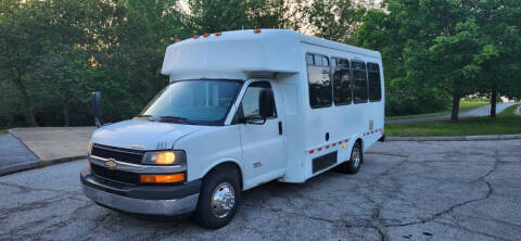 2013 Chevrolet 4500 Shuttle Bus for sale at Allied Fleet Sales in Saint Louis MO