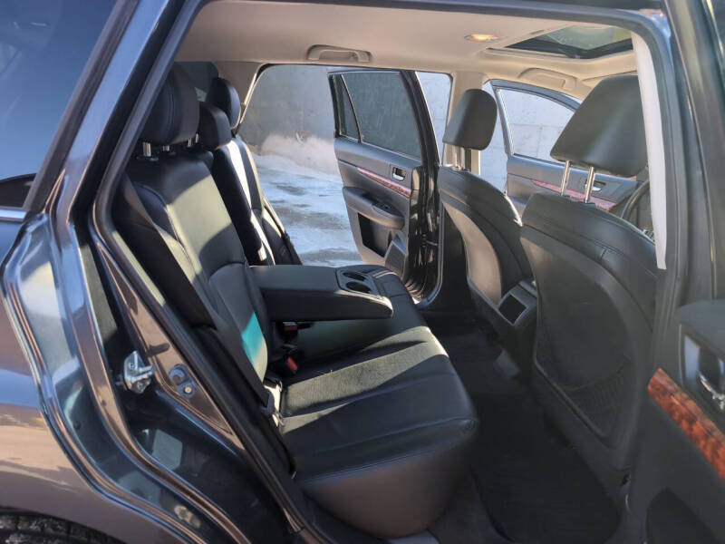 2012 Subaru Outback 2.5i Limited