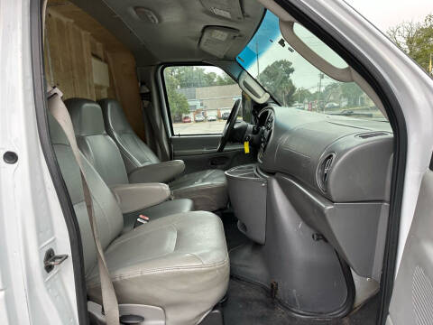 2007 Ford E-Series E-450 SD