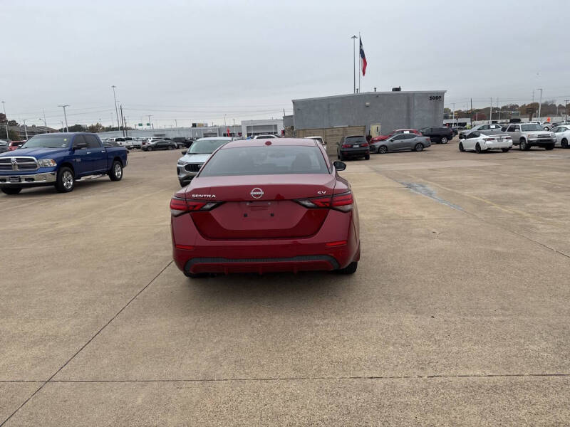 2024 Nissan Sentra SV