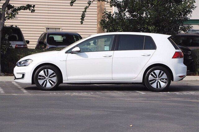 2015 Volkswagen e-Golf SEL Premium