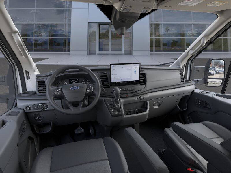 2025 Ford Transit 250