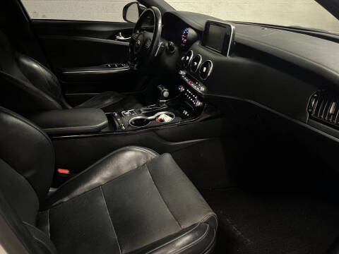 2020 Kia Stinger GT-Line