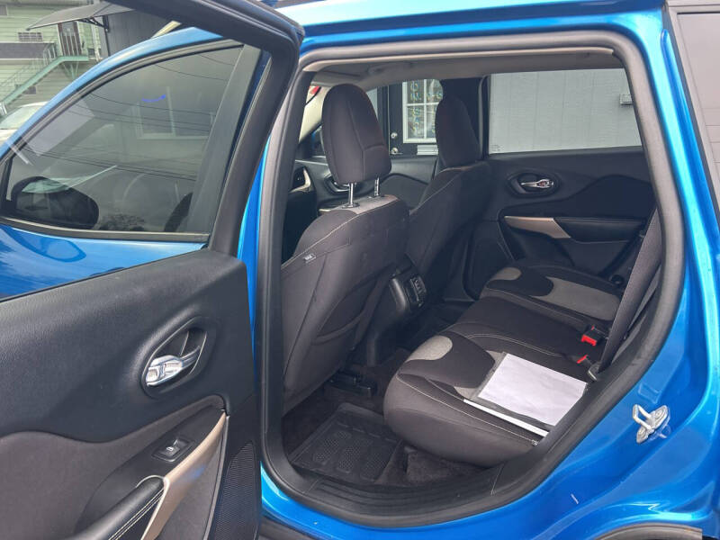 2018 Jeep Cherokee Tech Connect