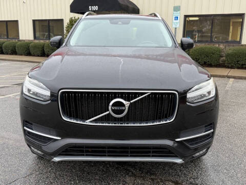 2016 Volvo XC90 T5 Momentum