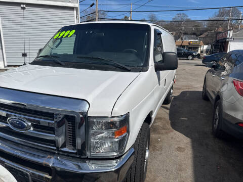 2013 Ford E-Series for sale at Charlie's Auto Sales in Quincy MA