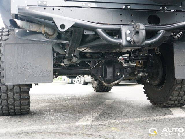 1987 Land Rover Defender