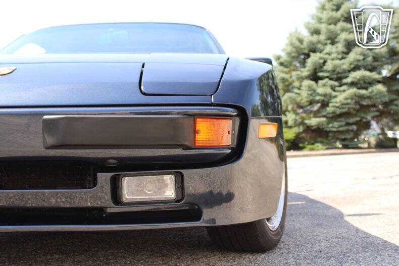 1987 Porsche 944 S