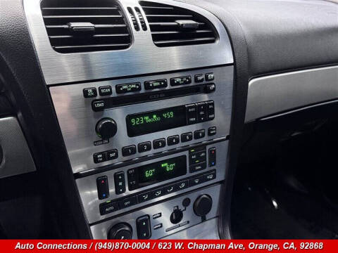 2005 Ford Thunderbird Deluxe