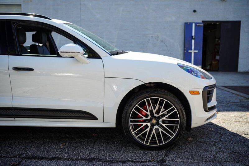 2023 Porsche Macan S