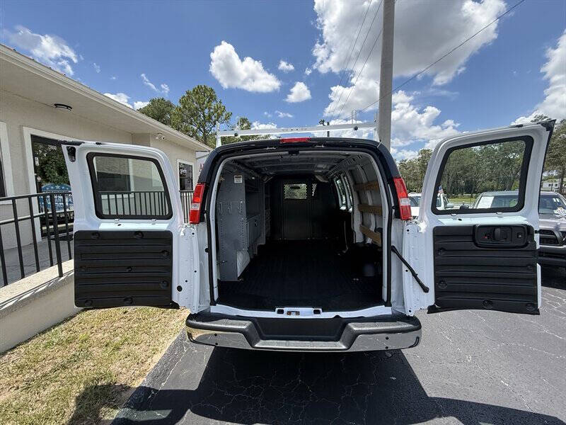 2025 GMC Savana 2500
