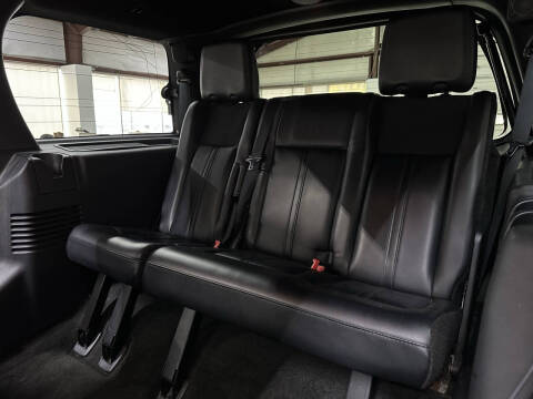 2017 Lincoln Navigator Select