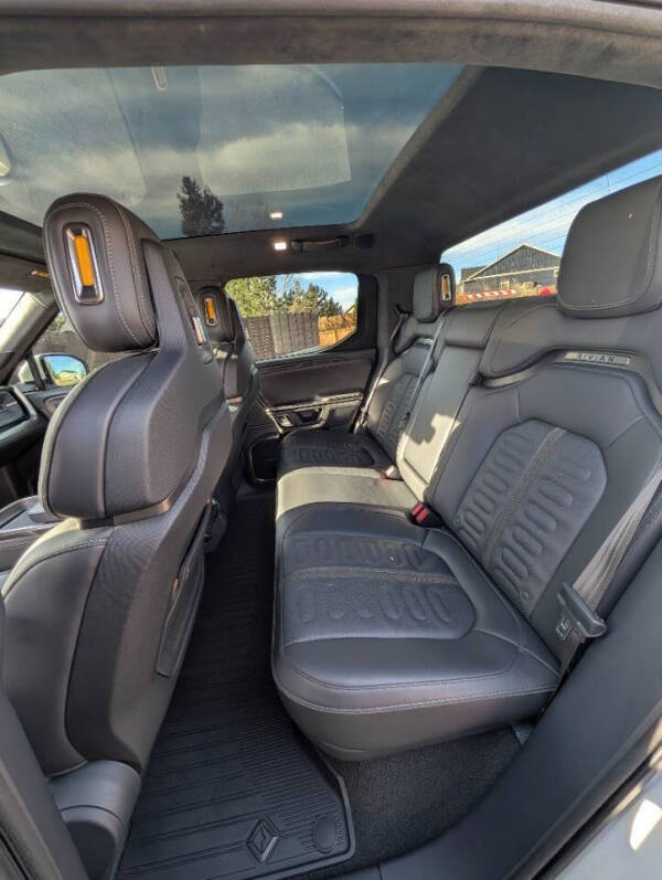 2022 Rivian R1T Adventure