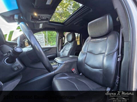 2017 Cadillac Escalade Platinum