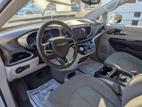 2018 Chrysler Pacifica Touring Plus