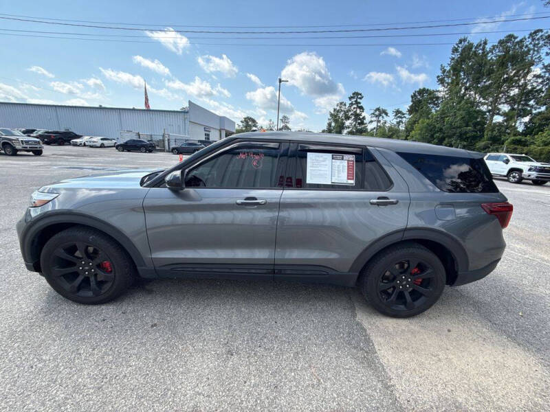 2022 Ford Explorer ST