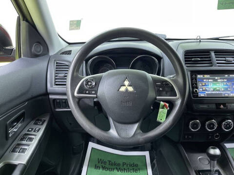 2019 Mitsubishi Outlander Sport LE