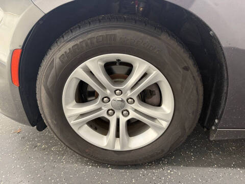 2020 Dodge Charger SXT