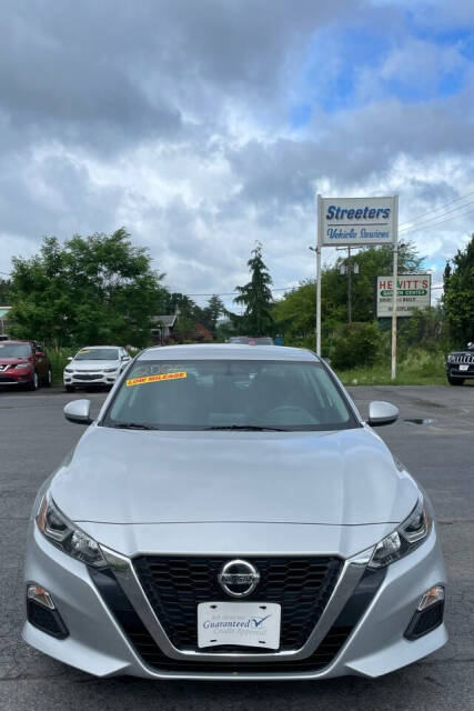 2020 Nissan Altima for sale at Streeters Vehicle Sales in Plattsburgh, NY